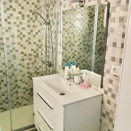 Unica Via Edificio Girasol Puerto de la Cruz (Tenerife)