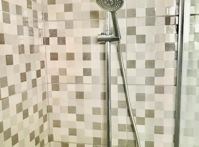 Unica Via Edificio Girasol Puerto de la Cruz (Tenerife)